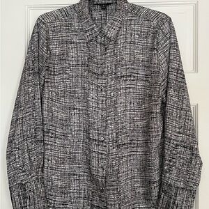 Banana Republic Black and White Blouse